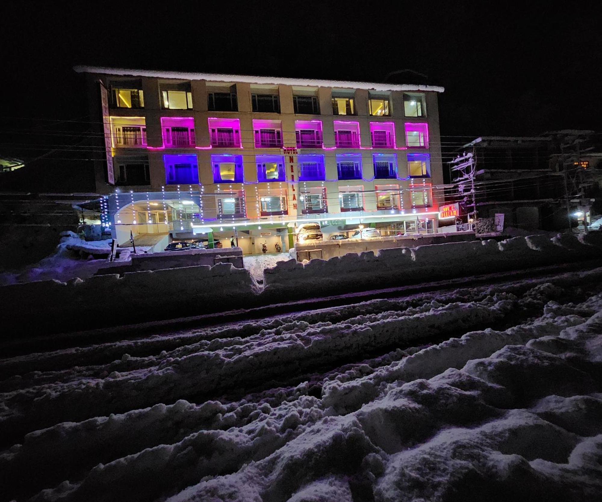 Hotel Neelam Manali Near Volvo Bus Stand Manali Exterior photo